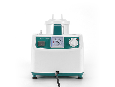 18L Surgical Aspirator Portable Phlegm Suction Machine With Rechargeable Battery